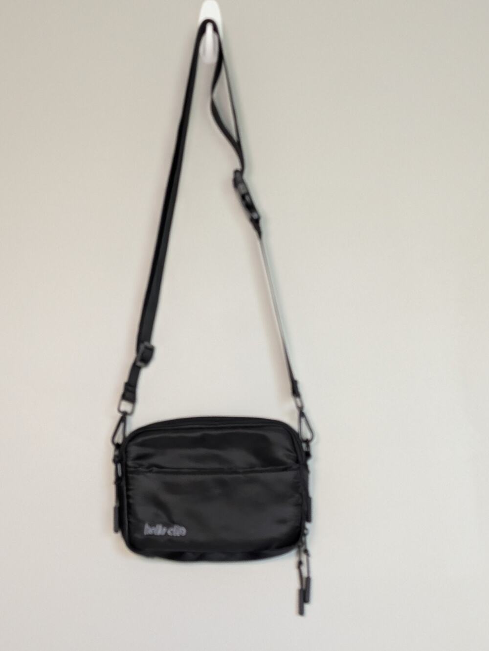 Hello Clio eReader Belt Bag Black Crossbody The Classic Travel Pack Fits Kindle